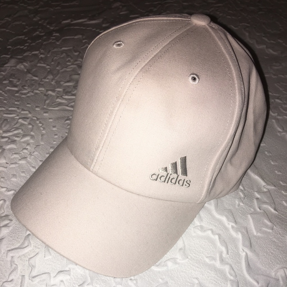 Adidas - White Hat, One Size Fits Most